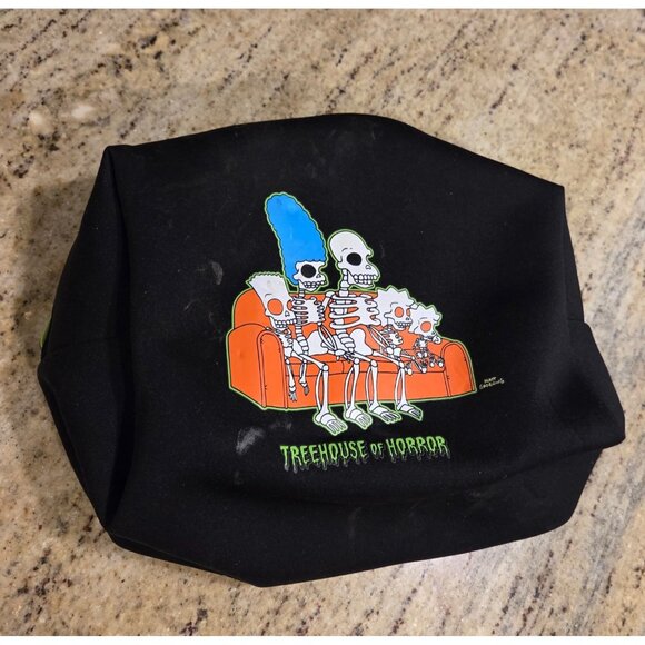 Revolution The Simpsons TREEHOUSE OF HORROR Couch Halloween Makeup Bag - Picture 1 of 12